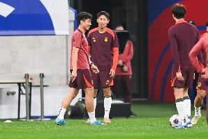 肖赧：王上源和曹永竞情况可能不是很严重，对阵巴林也许能咬牙上