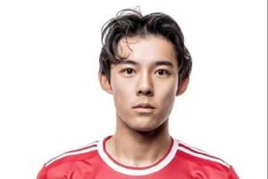 津媒：李嗣镕与奥里金还有合同，他加盟津门虎的时间不可能是今夏